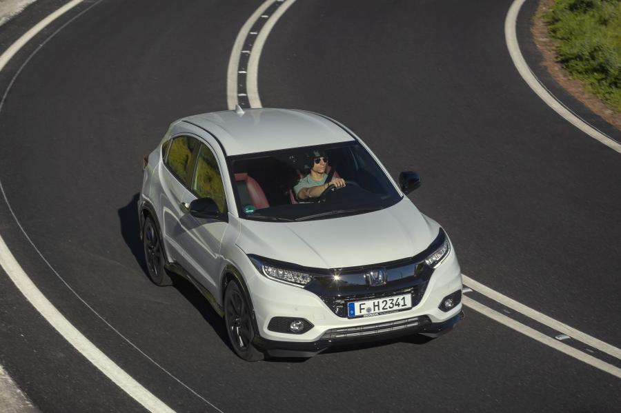  Honda HR-V Sport 2018 года  (EU) (фото 25 из 40)